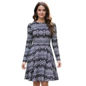 Divided, H&M Dress, long sleeves, stretchy, Fit & Flare, SZ 6.